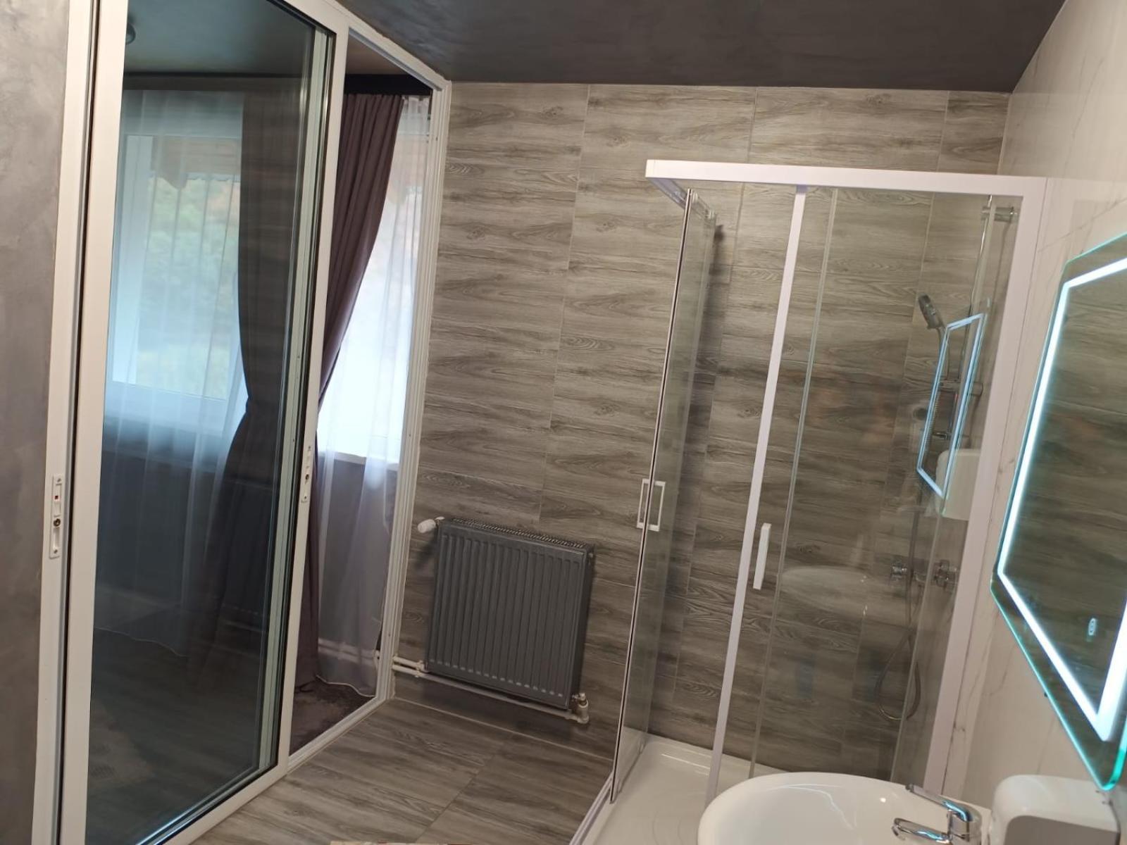 La Protap Calimanesti Hotel ภายนอก รูปภาพ