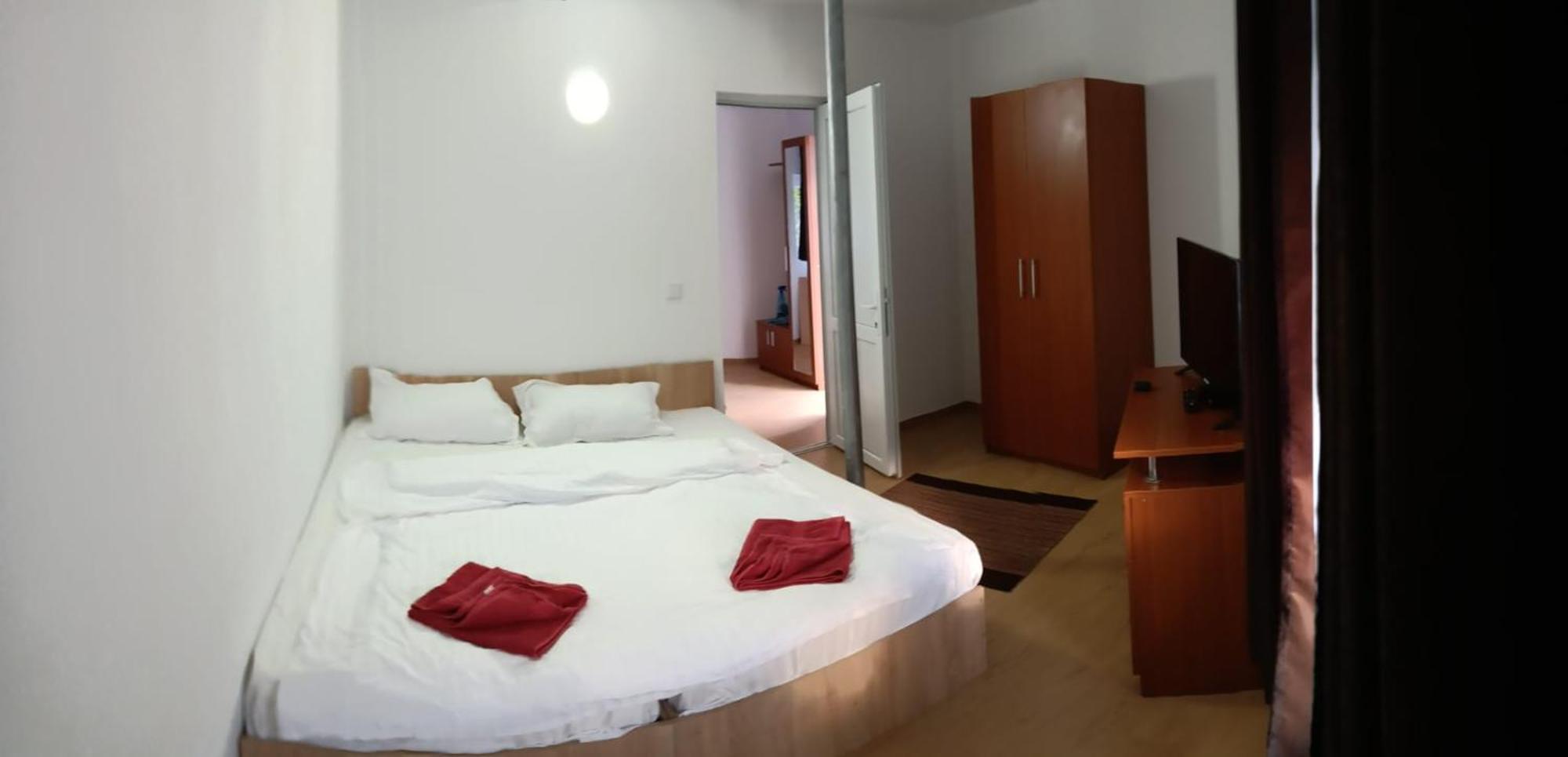 La Protap Calimanesti Hotel ภายนอก รูปภาพ